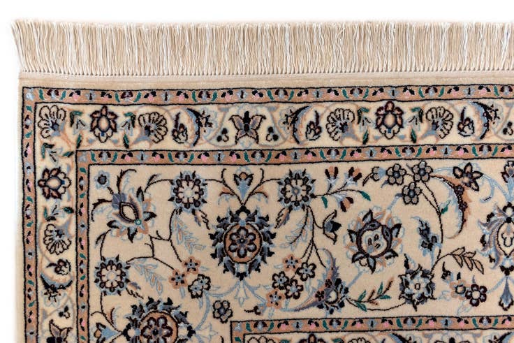 Detail image of 6' 11 x 10' 9 Nain Rug