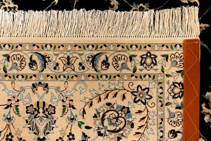 6' 11 x 9' 9 Nain Rug