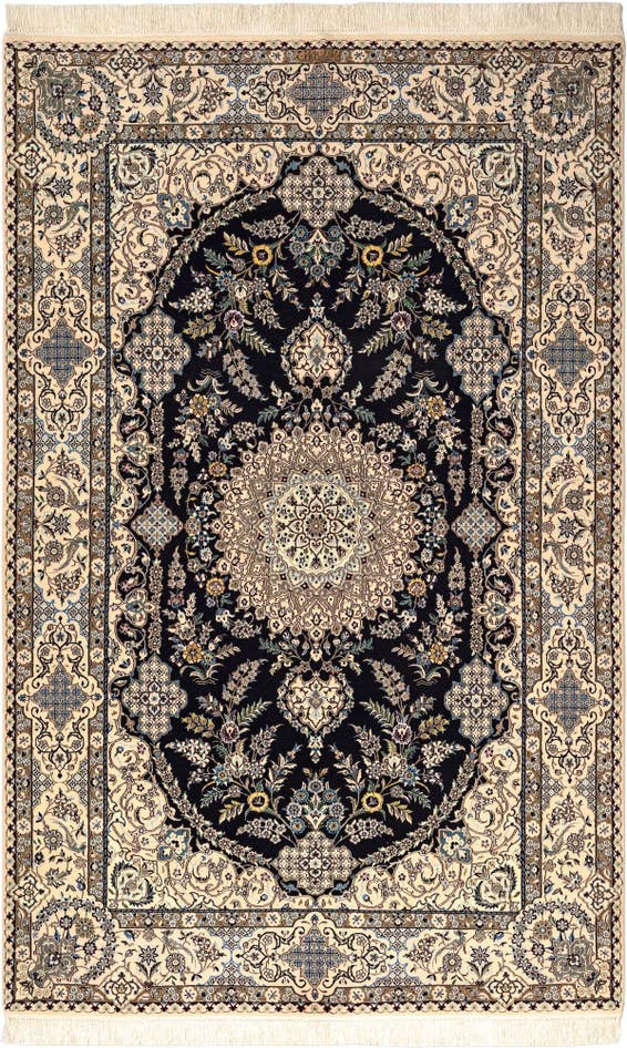 Detail image of 5' x 7' 10 Nain Rug