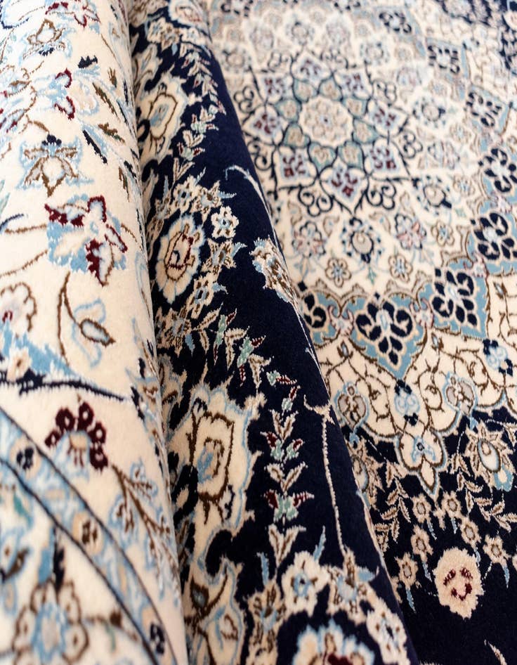 Detail image of 8' 6 x 11' 9 Nain Rug
