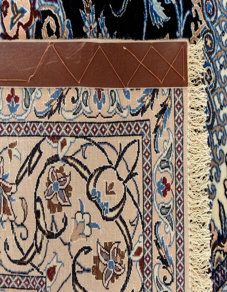 Detail image of 4' x 7' 7 Nain Rug