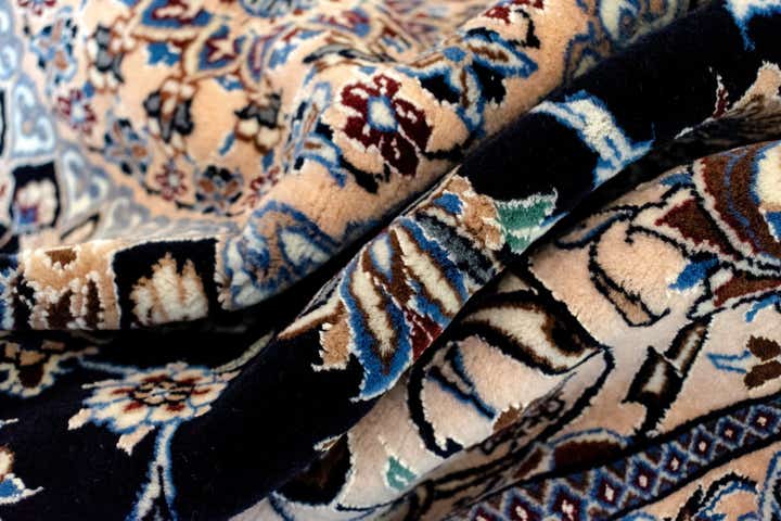 4' x 7' 7 Nain Rug