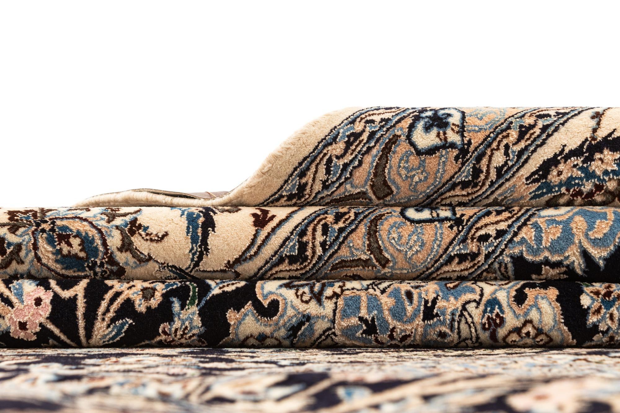 7' x 10' 3 Hand Knotted Nain Rug