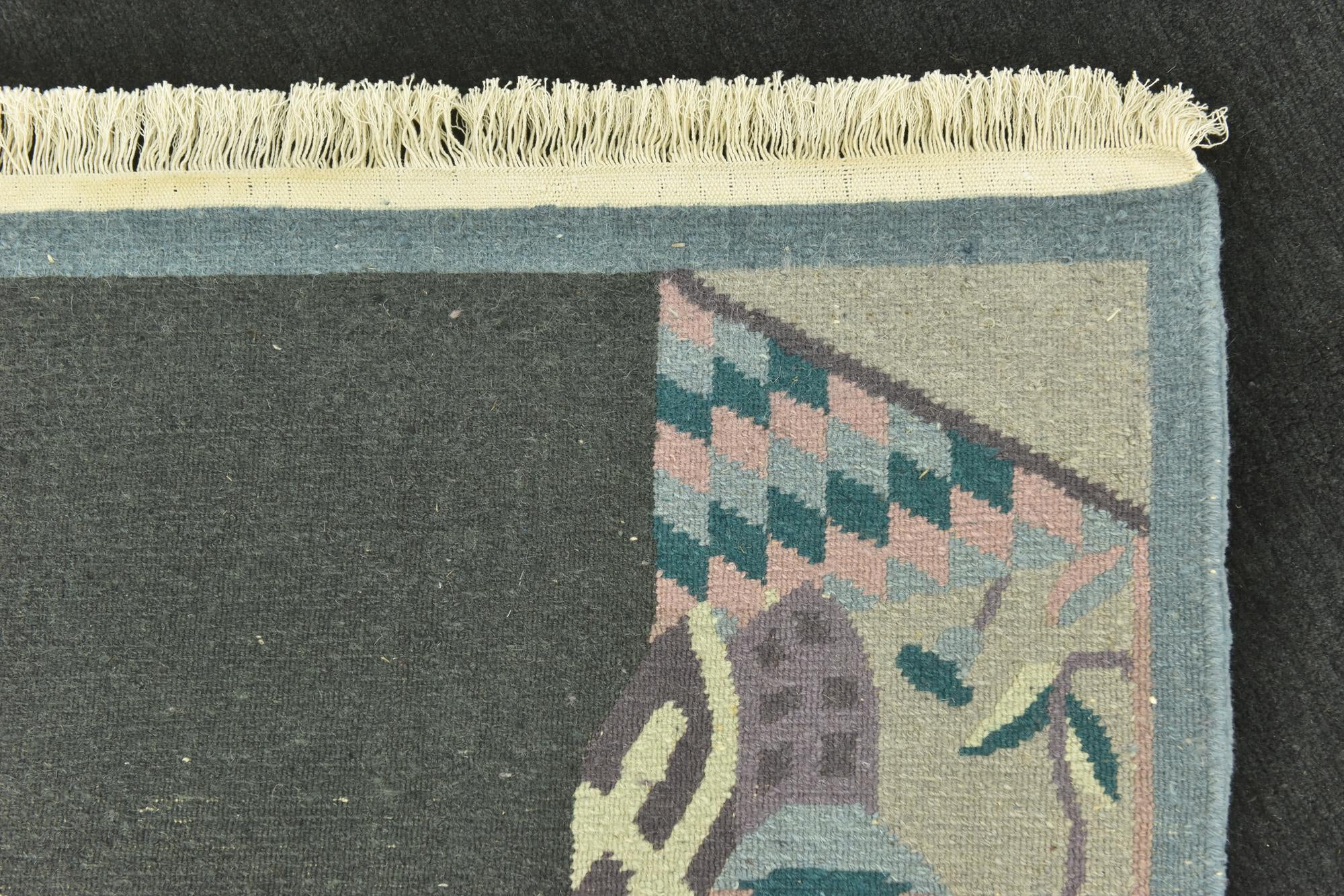 5' 7 x 8' 1 Hand Knotted Nepal Wool Rug