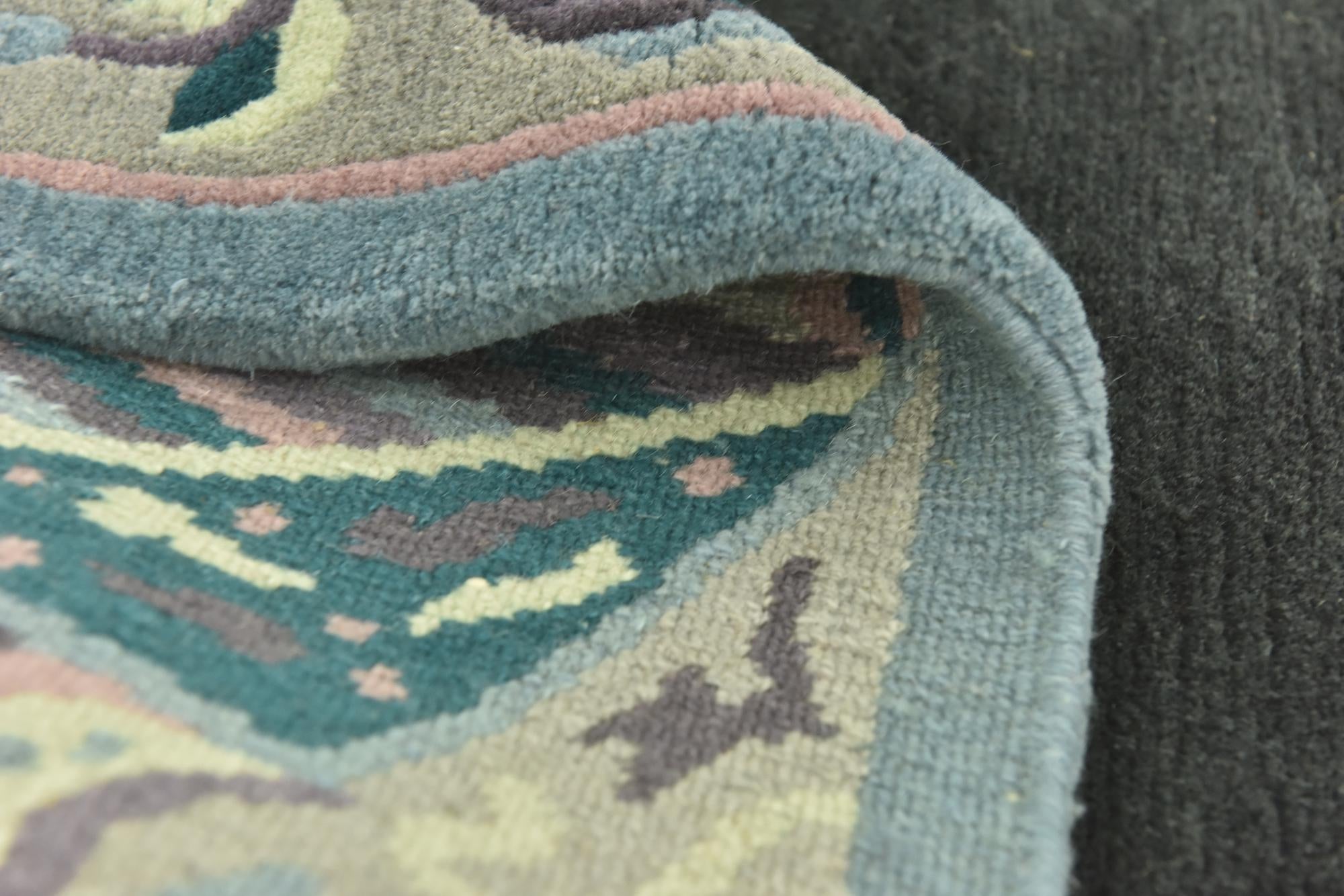 5' 7 x 8' 1 Hand Knotted Nepal Wool Rug