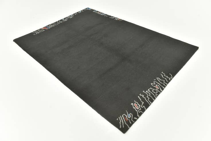 Detail image of 4' 7 x 6' 6 Hand Knotted Nepal Wool Rug