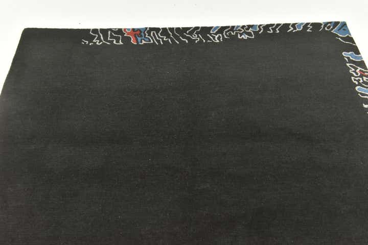 4' 7 x 6' 6 Hand Knotted Nepal Wool Rug