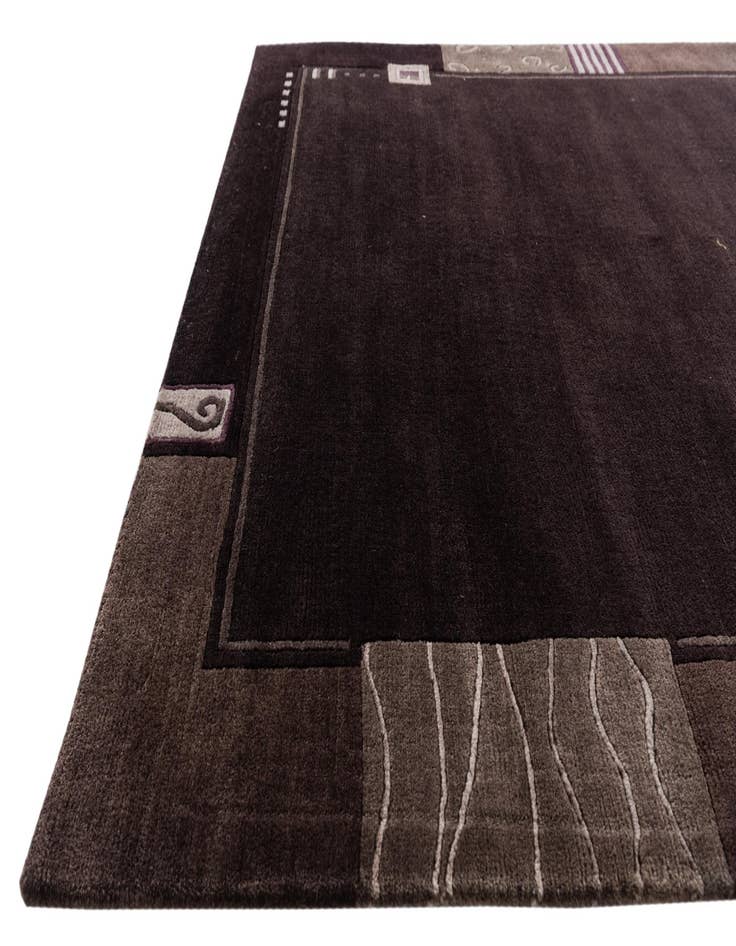 Detail image of 4' 8 x 6' 4 Hand Knotted Nepal Wool Rug