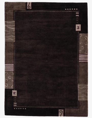 4' 8 x 6' 4 Hand Knotted Nepal Wool Rug