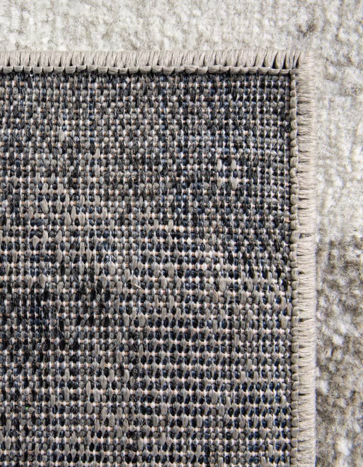 Detail image of 7' 10 x 10' Oslo Rug