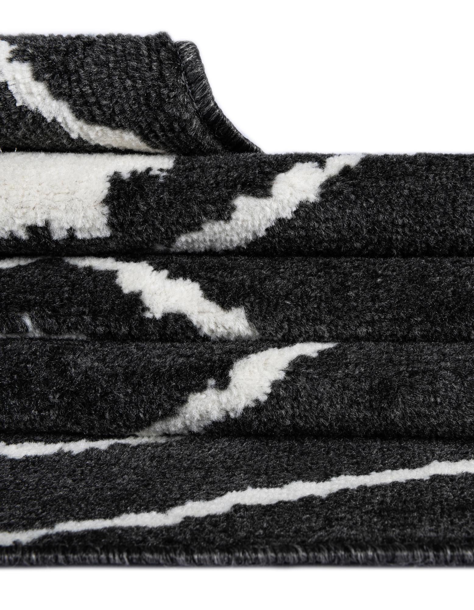 10' x 13' Oslo Rug