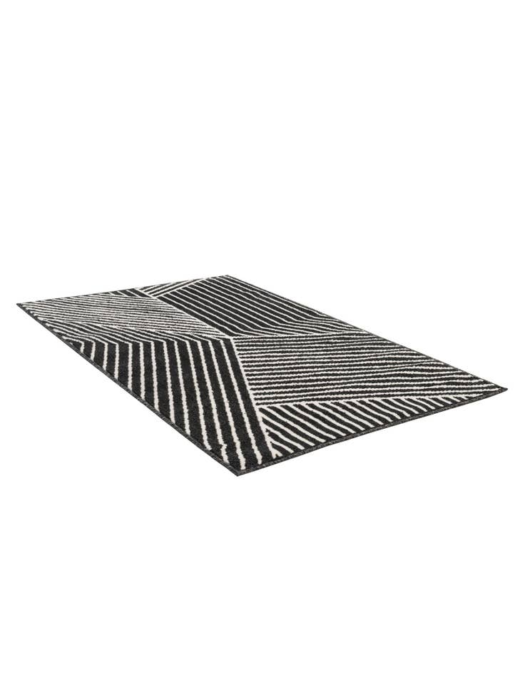 Detail image of 3' 3 x 5' 3 Oslo Rug