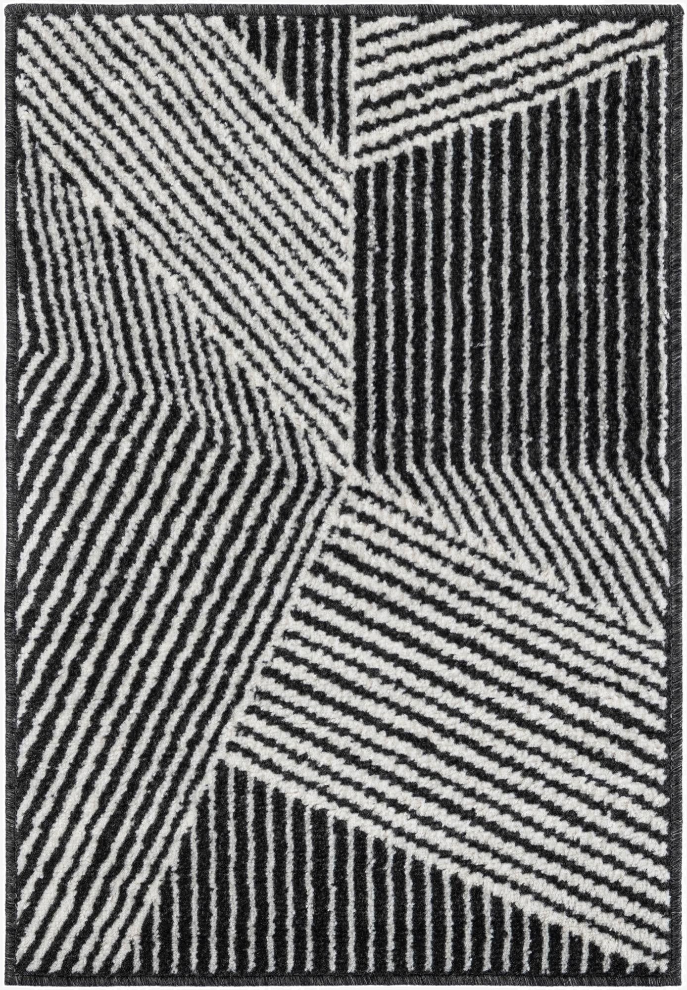 Primary image 2' x 3' Oslo Rug