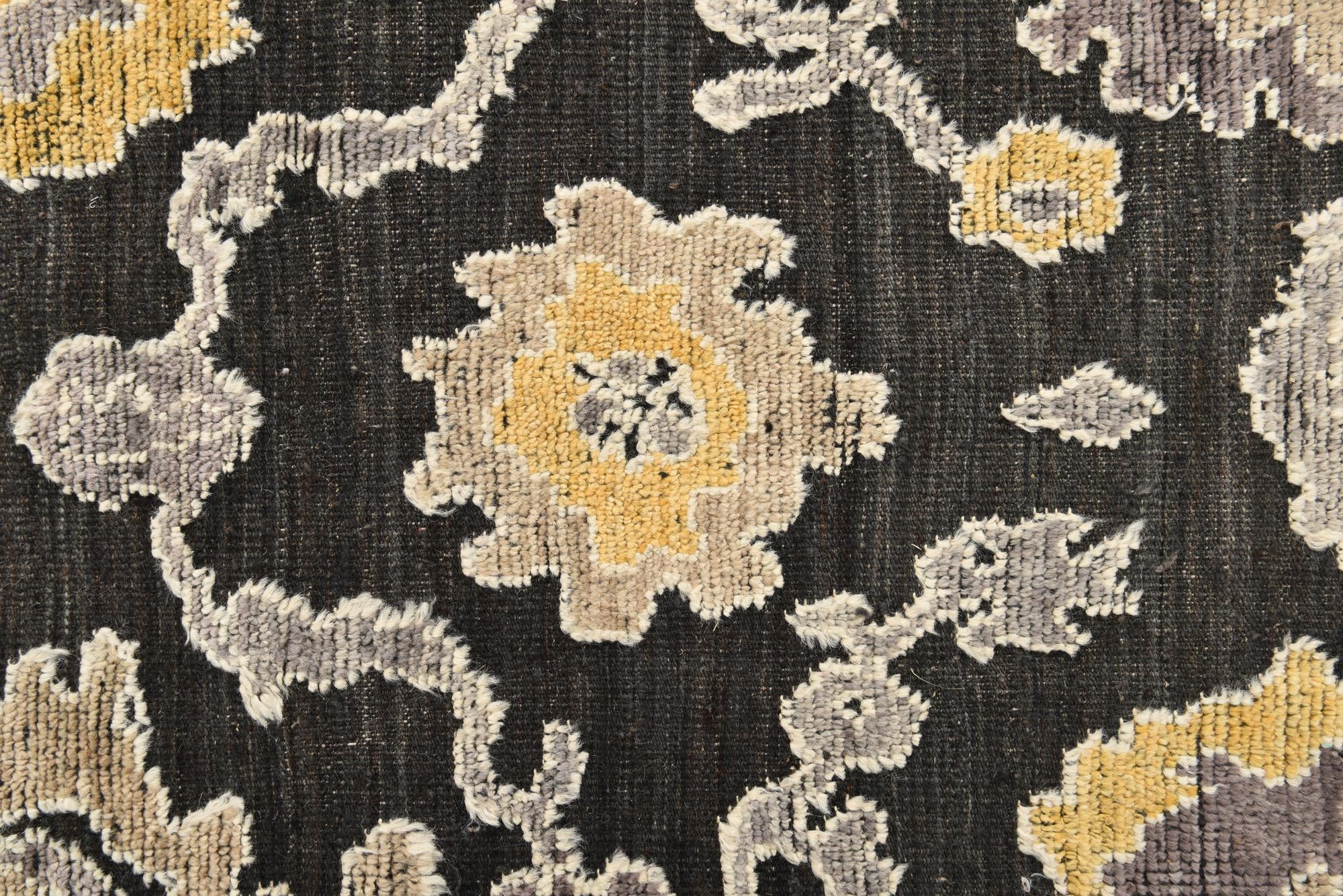 8' x 10' 4 Hand Knotted Oushak Wool Rug