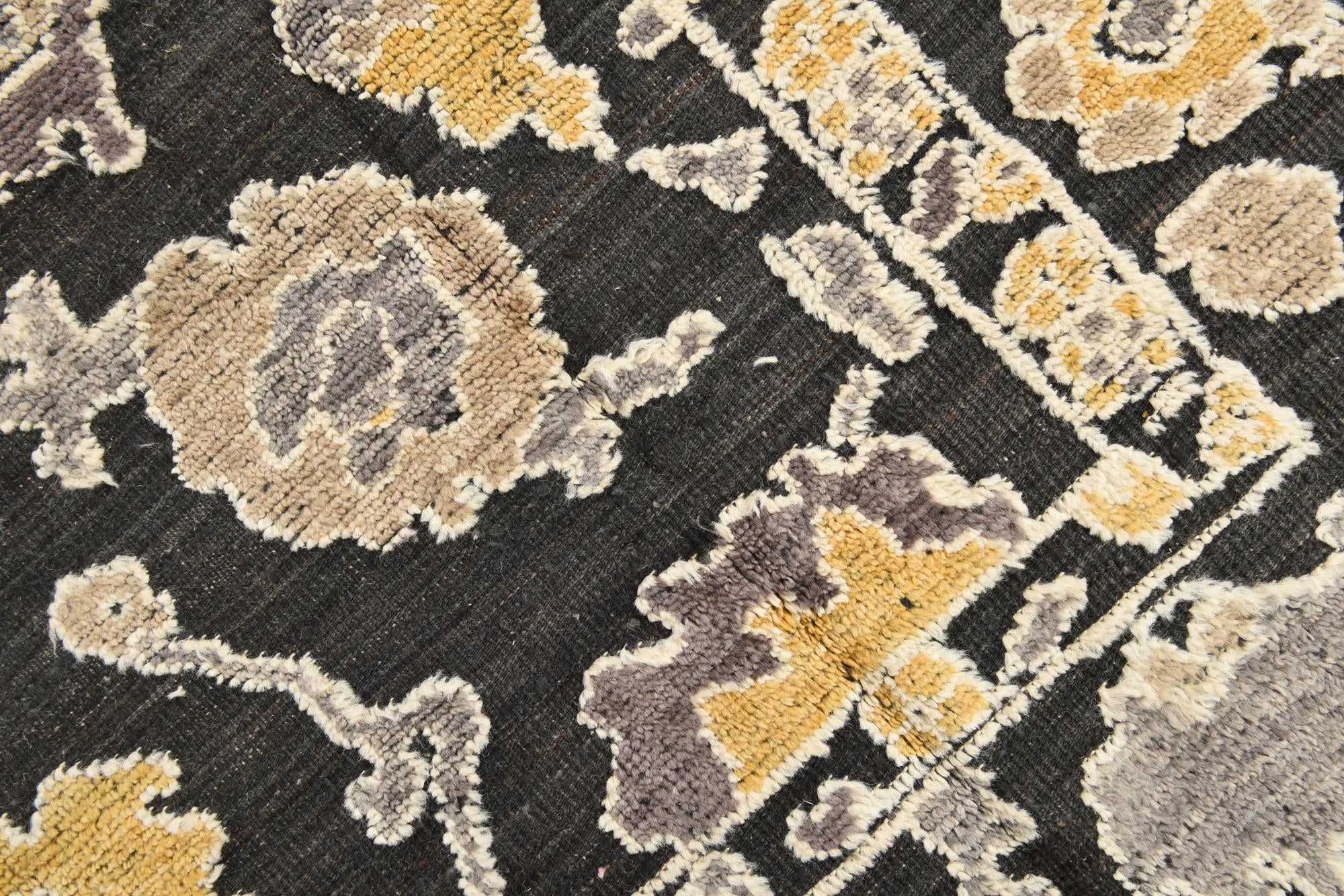 8' x 10' 4 Hand Knotted Oushak Wool Rug