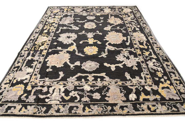 8' 1 x 10' 3 Hand Knotted Oushak Wool Rug