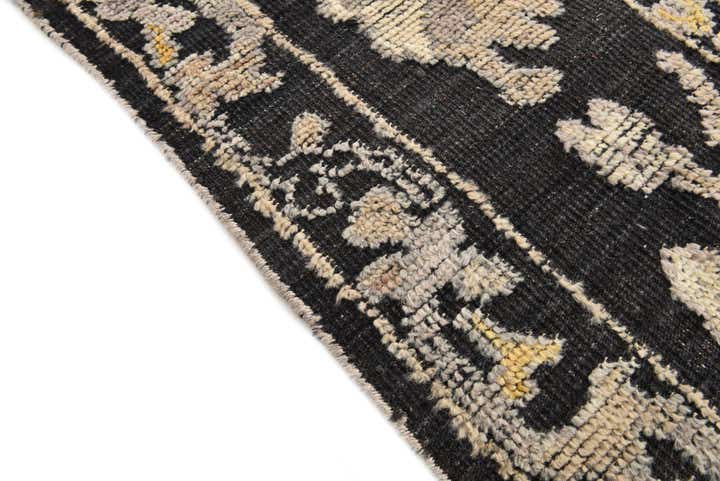 8' 1 x 10' 3 Hand Knotted Oushak Wool Rug