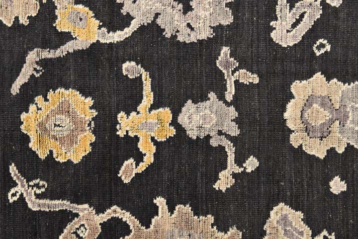 8' 1 x 10' 3 Hand Knotted Oushak Wool Rug