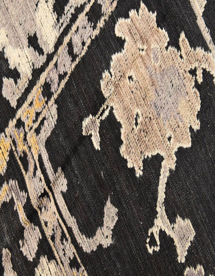 Detail image of 8' 1 x 10' 3 Hand Knotted Oushak Wool Rug