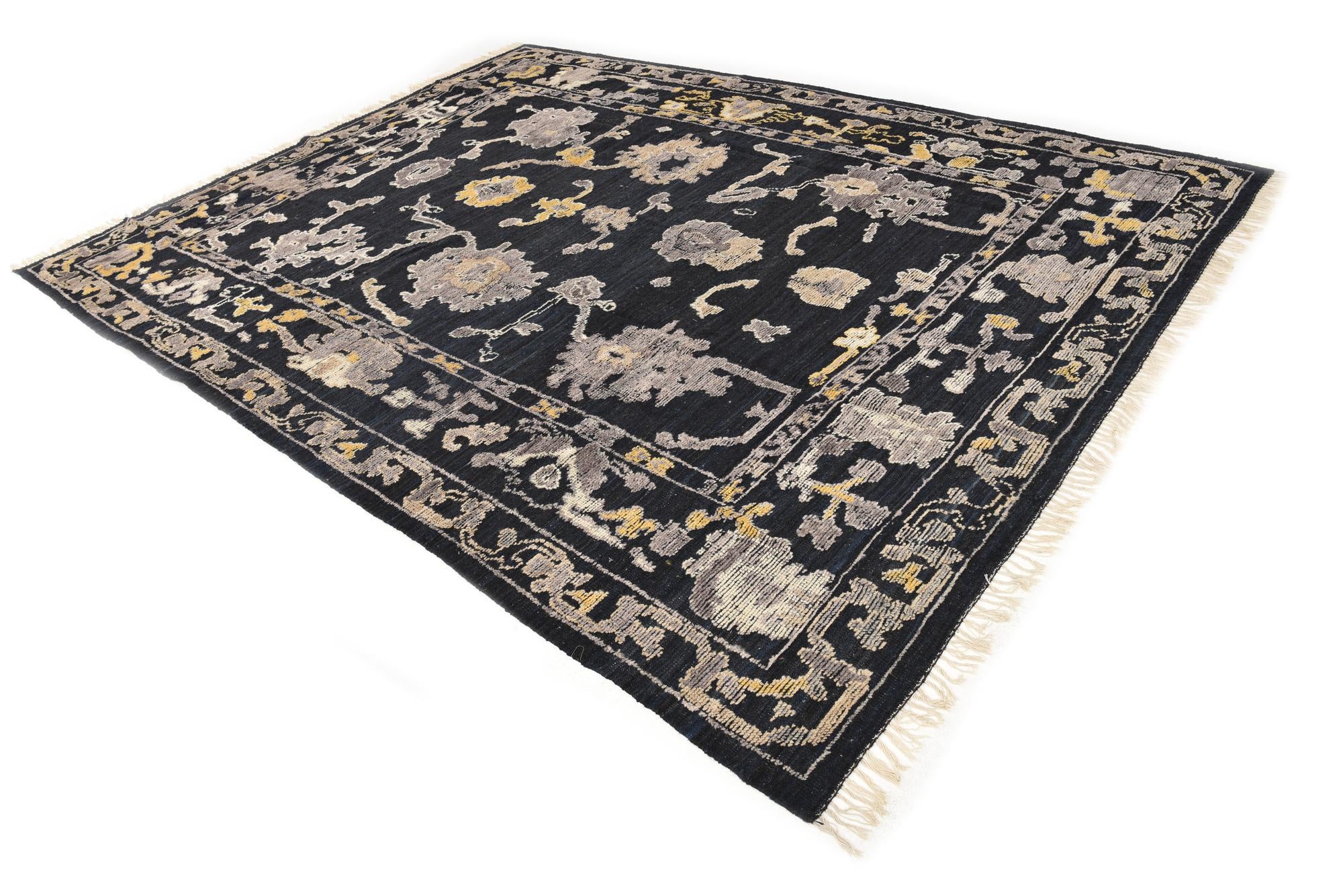 9' 5 x 12' 6 Hand Knotted Oushak Wool Rug