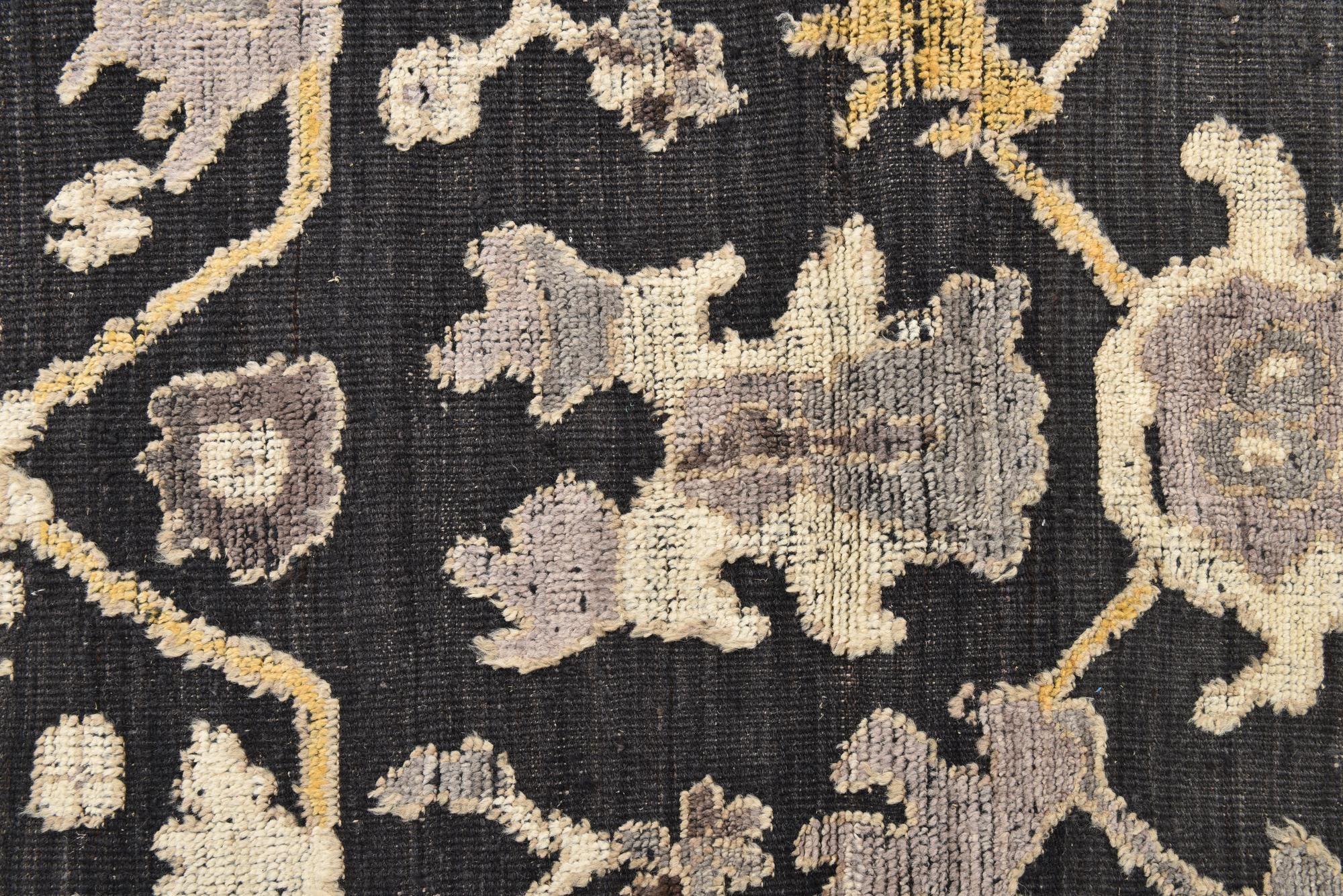 9' 2 x 12' Hand Knotted Oushak Wool Rug