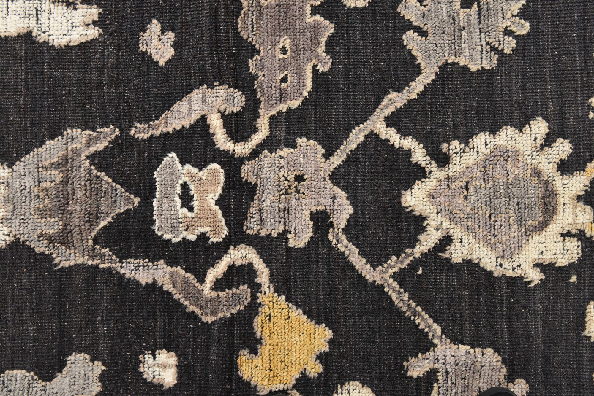 9' 2 x 12' Hand Knotted Oushak Wool Rug