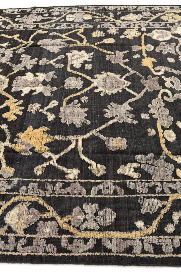 Detail image of 8' 2 x 10' 2 Hand Knotted Oushak Wool Rug