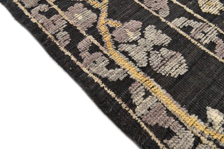 Detail image of 8' 2 x 10' 2 Hand Knotted Oushak Wool Rug