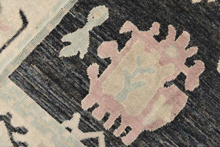 9' 2 x 11' 5 Hand Knotted Oushak Wool Rug