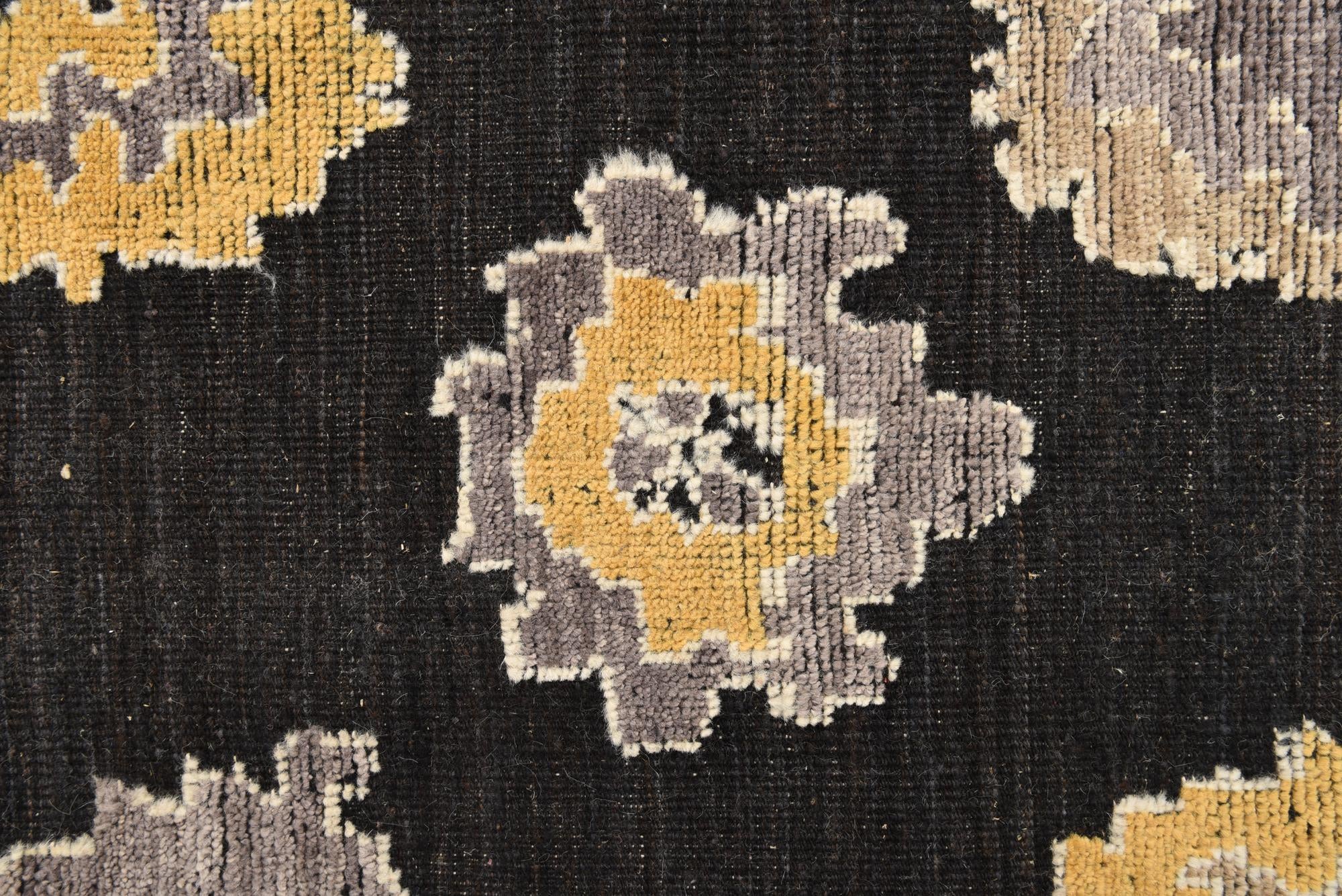 8' x 10' Hand Knotted Oushak Wool Rug