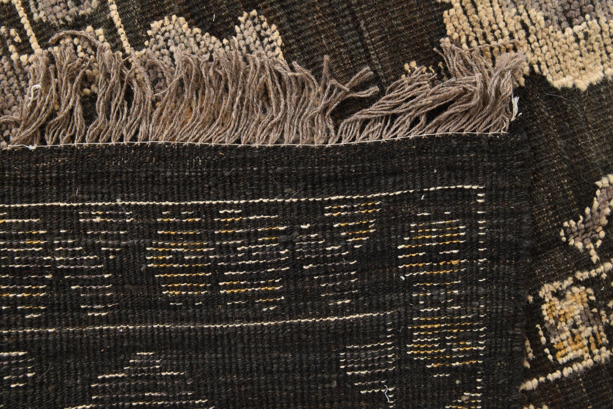 8' 2 x 10' 4 Hand Knotted Oushak Wool Rug