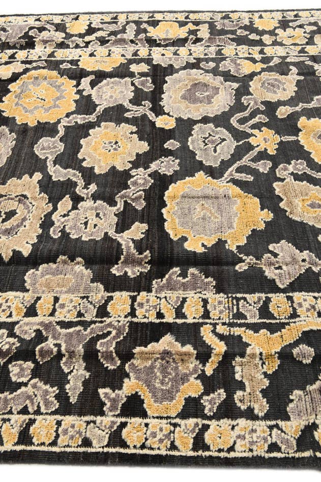 Detail image of 8' x 10' 1 Hand Knotted Oushak Wool Rug