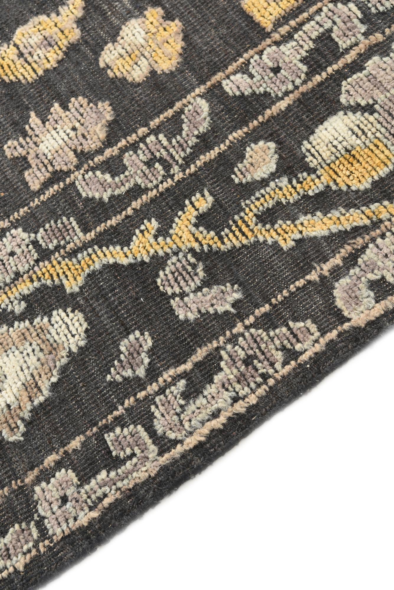8' x 10' 5 Hand Knotted Oushak Wool Rug