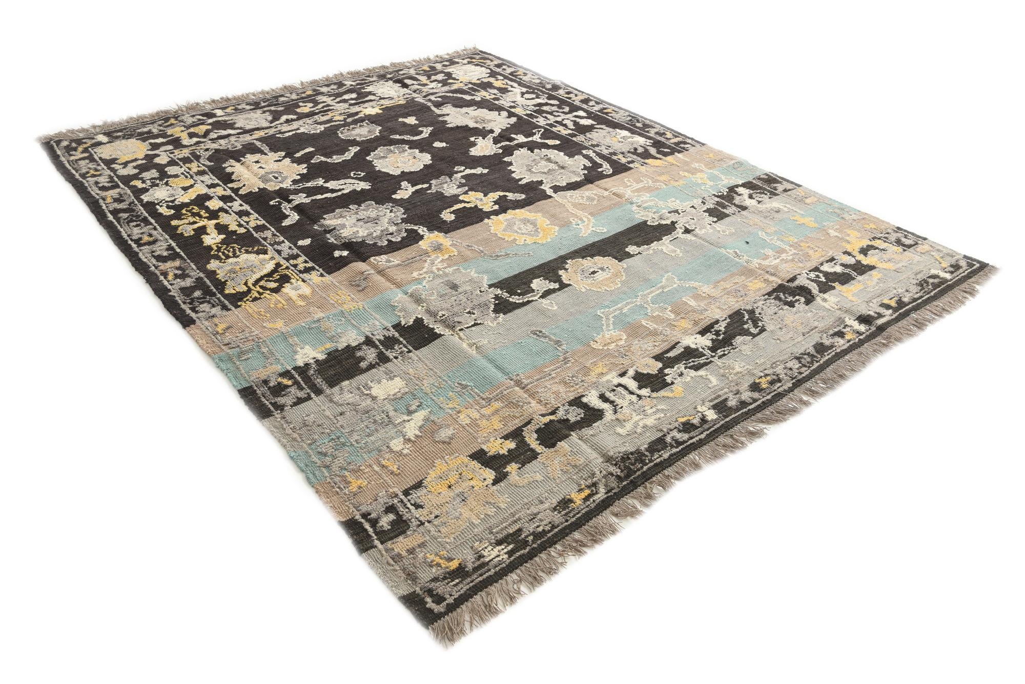 8' 4 x 10' 1 Hand Knotted Oushak Wool Rug