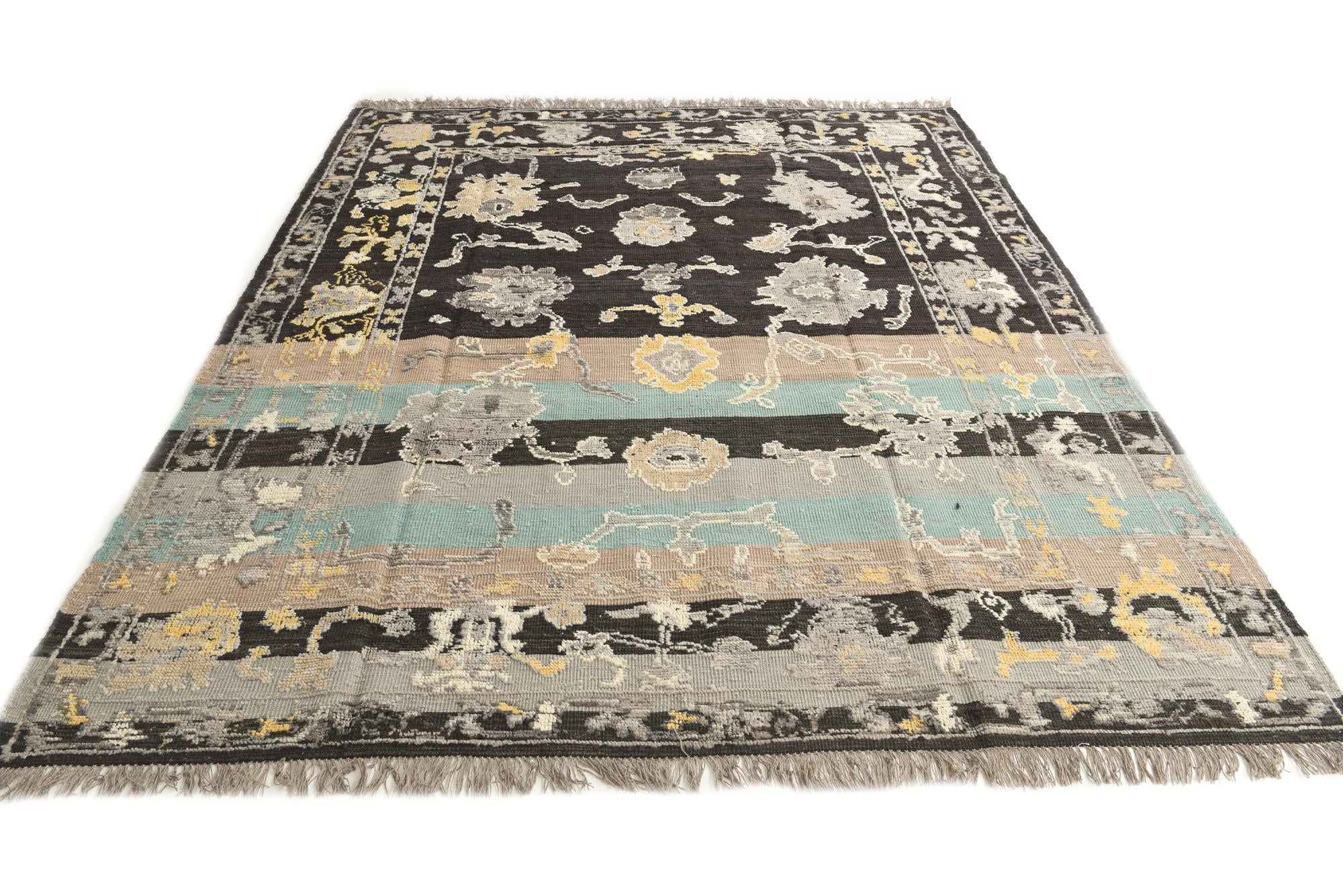 8' 4 x 10' 1 Hand Knotted Oushak Wool Rug