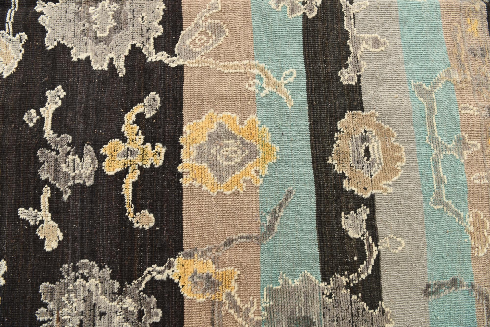 8' 4 x 10' 1 Hand Knotted Oushak Wool Rug