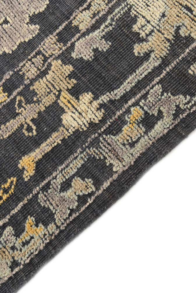 8' 1 x 10' 3 Hand Knotted Oushak Wool Rug