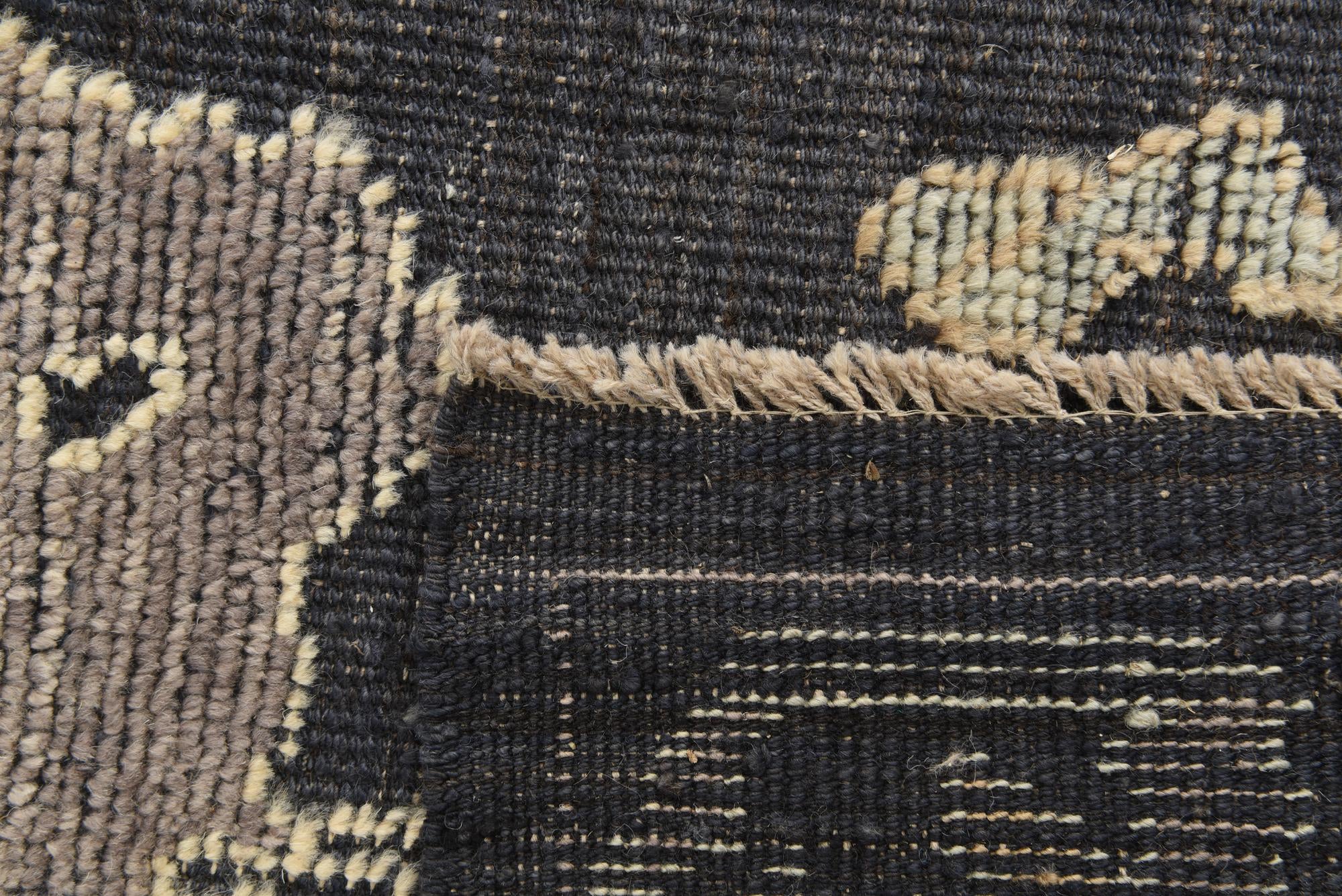 8' 1 x 10' 3 Hand Knotted Oushak Wool Rug