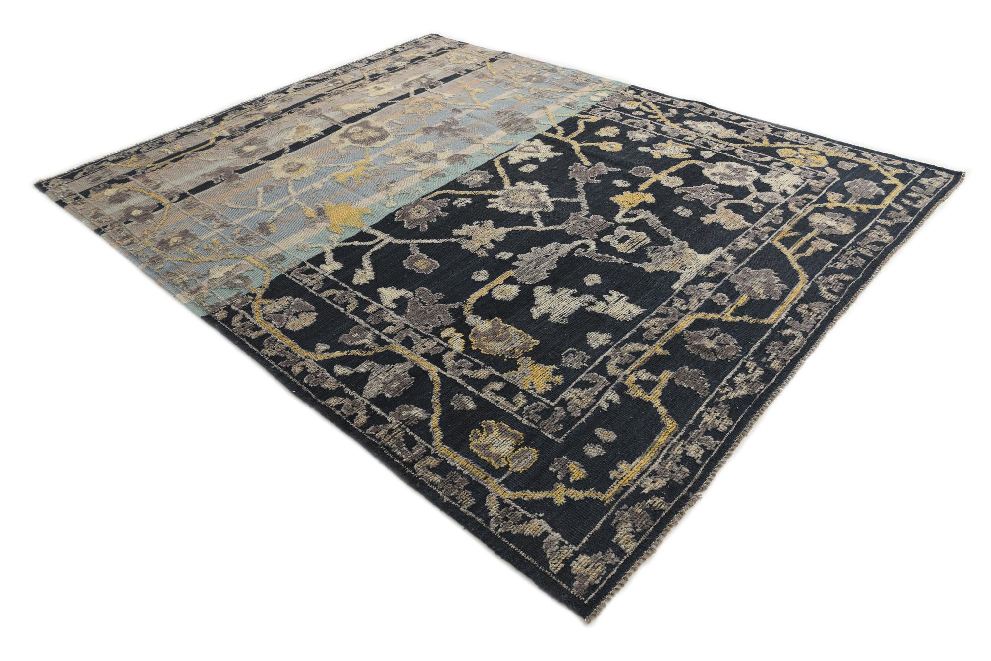 8' 1 x 10' Hand Knotted Oushak Wool Rug