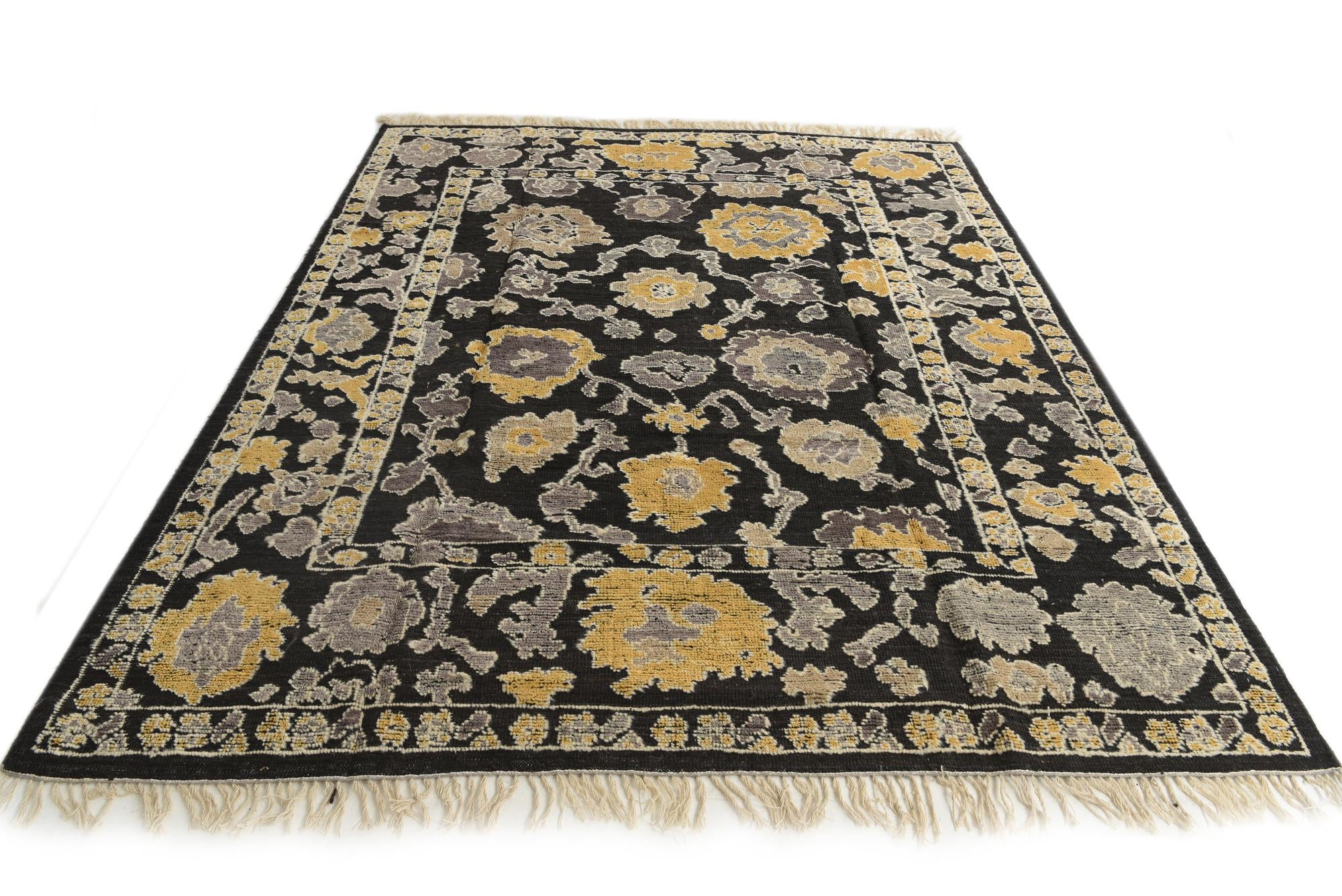 8' 4 x 10' 2 Hand Knotted Oushak Wool Rug