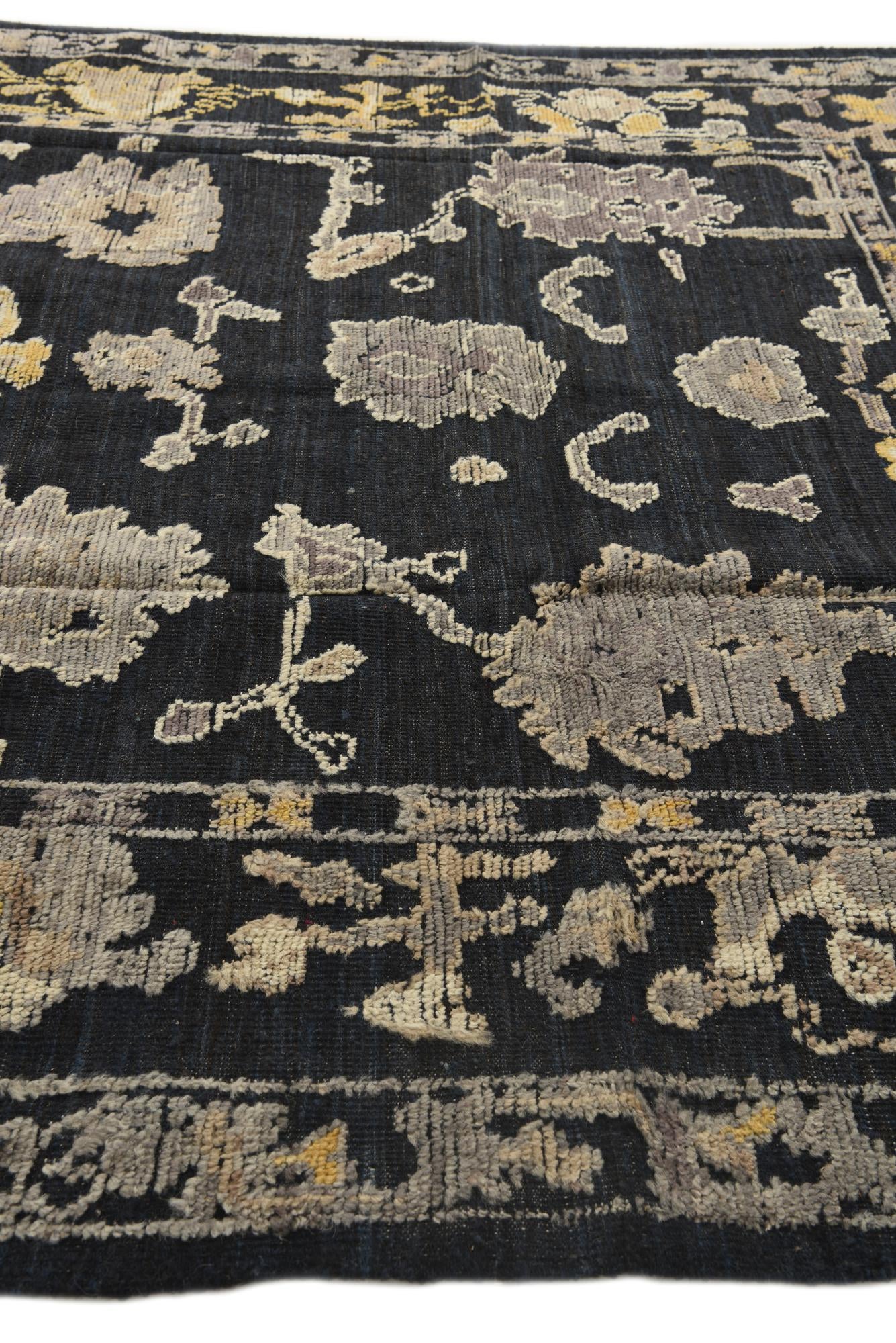 8' x 10' 4 Hand Knotted Oushak Wool Rug