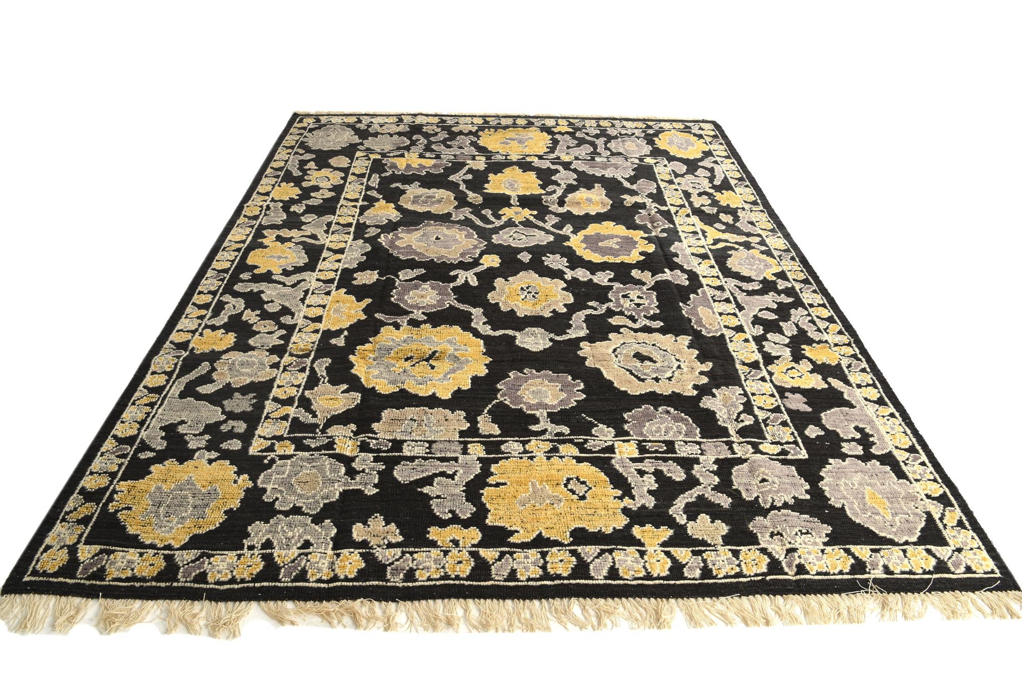 8' 1 x 10' 5 Hand Knotted Oushak Wool Rug