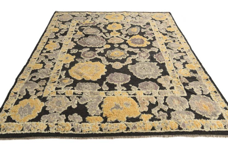 Detail image of 8' x 10' 4 Hand Knotted Oushak Wool Rug