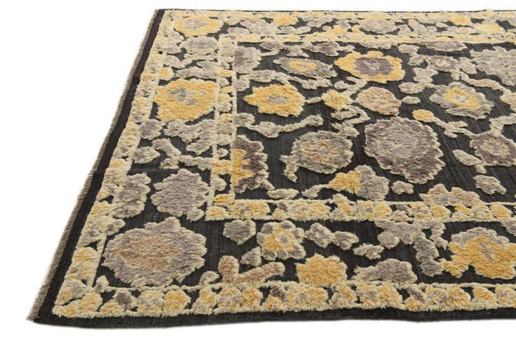 Detail image of 8' x 10' 4 Hand Knotted Oushak Wool Rug