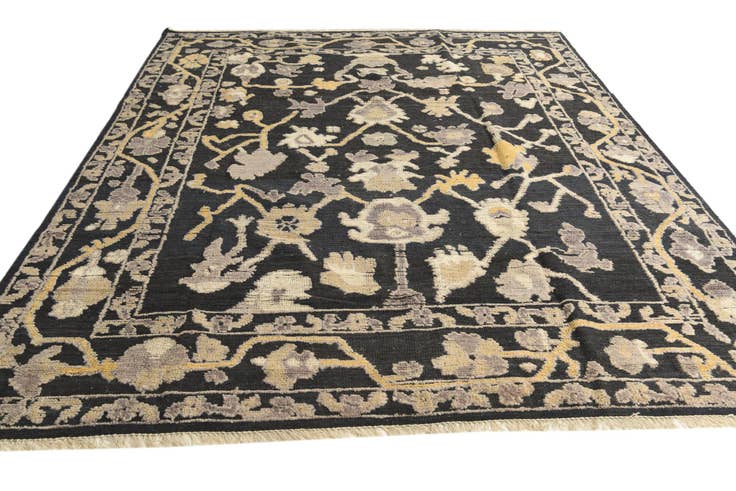 Detail image of 8' 2 x 10' 2 Hand Knotted Oushak Wool Rug