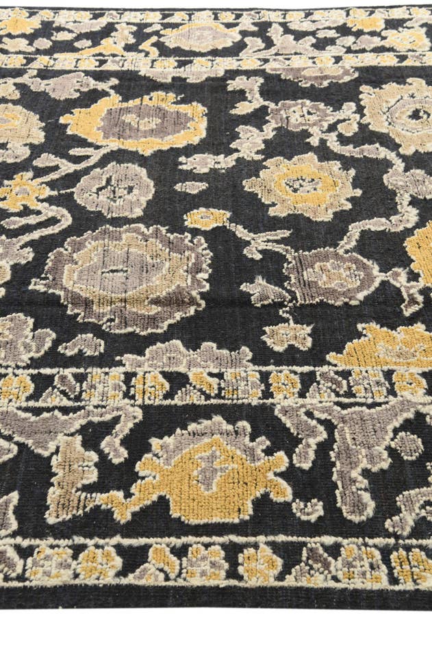 Detail image of 8' 2 x 10' 4 Hand Knotted Oushak Wool Rug