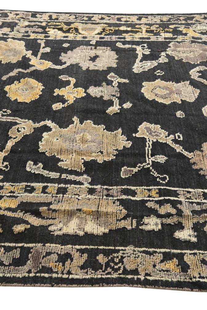 8' 4 x 10' 4 Hand Knotted Oushak Wool Rug