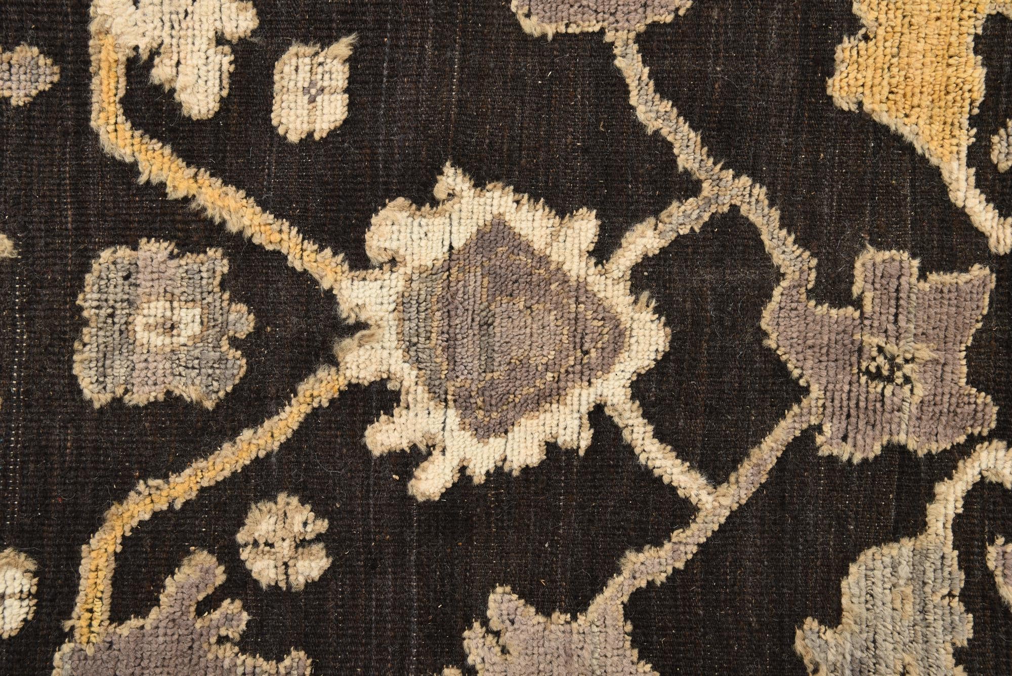 9' 1 x 12' 3 Hand Knotted Oushak Wool Rug