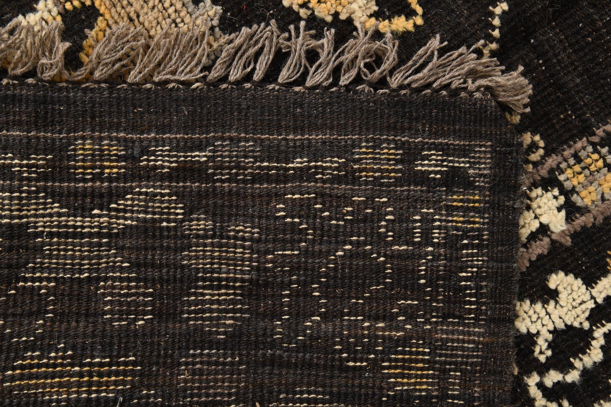 8' 3 x 9' 5 Hand Knotted Oushak Wool Rug