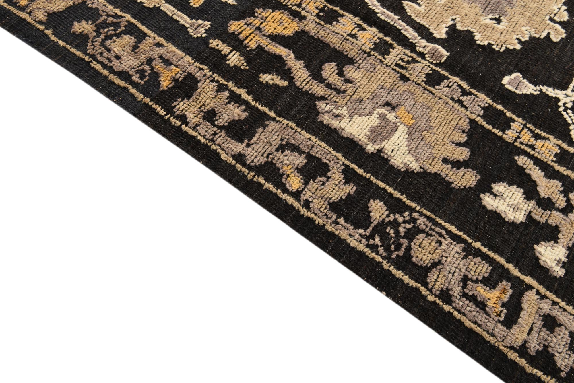 8' 2 x 10' 3 Hand Knotted Oushak Wool Rug